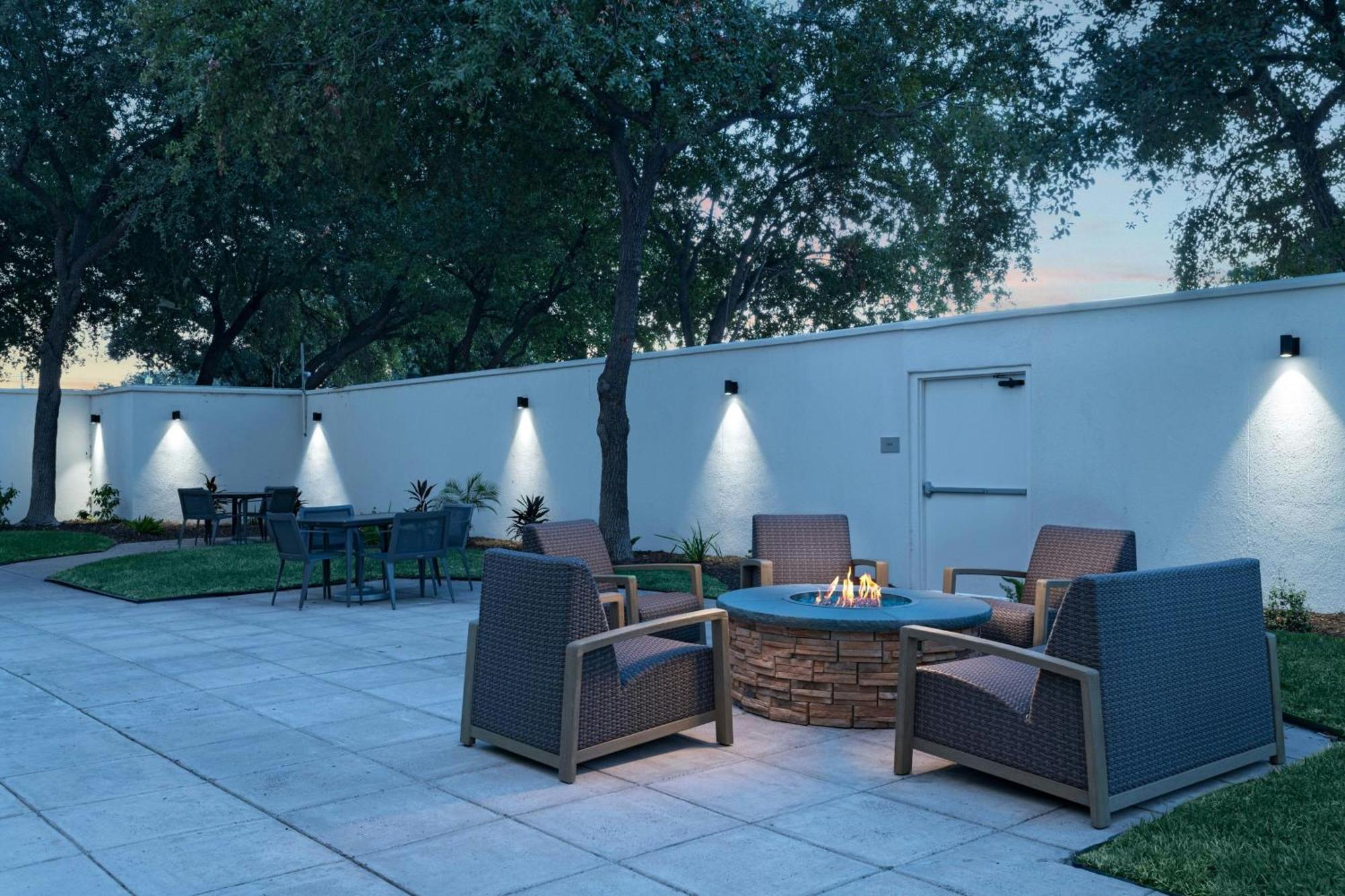Courtyard Laredo Hotel Eksteriør billede